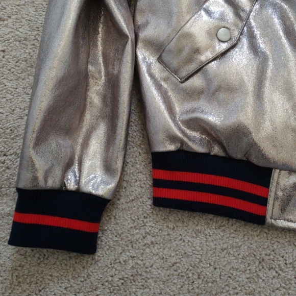 Jacket - Picture 2 of 5